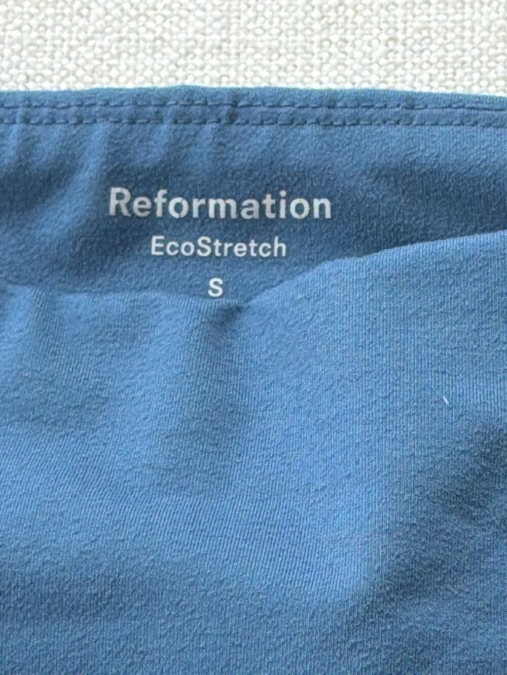 Reformation Ecomove High Rise Legging - Picture 3 of 4